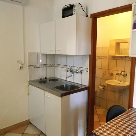 Jakoubek * Rogoznica (Sibenik-Knin)